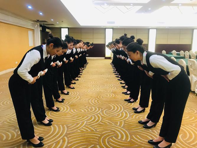 寬溝第三天基礎(chǔ)服務(wù)禮儀培訓(xùn) 賦能會(huì)展服務(wù)的專業(yè)形象